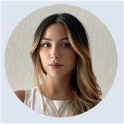 Docente Fashion Design esperta, lezioni online. Dal disegno alla progettazione della tua collezione, creatività e tecnica